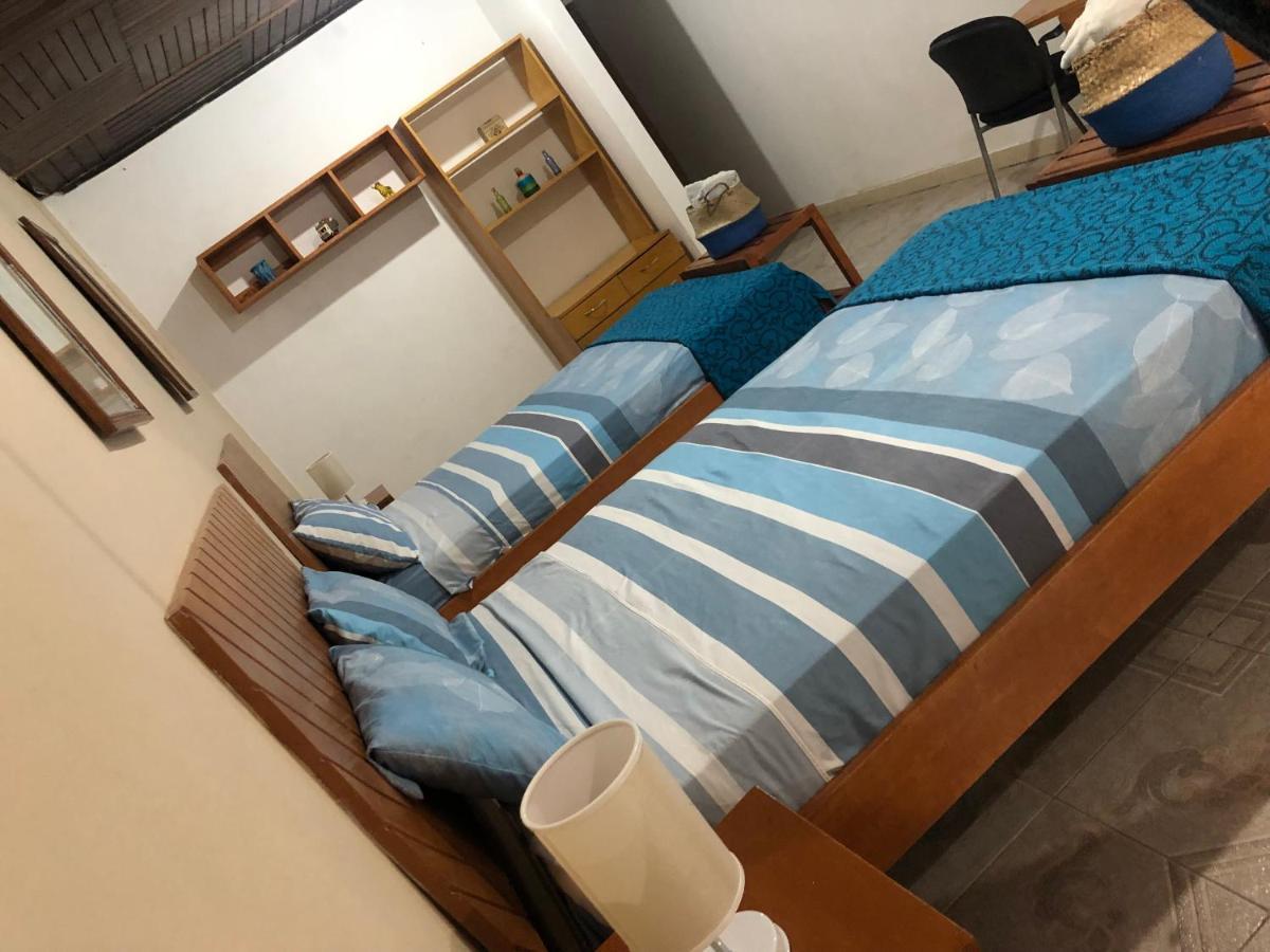 Poseidon Guest House Iquitos Exterior photo