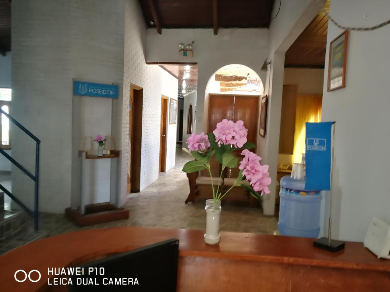 Poseidon Guest House Iquitos Exterior photo