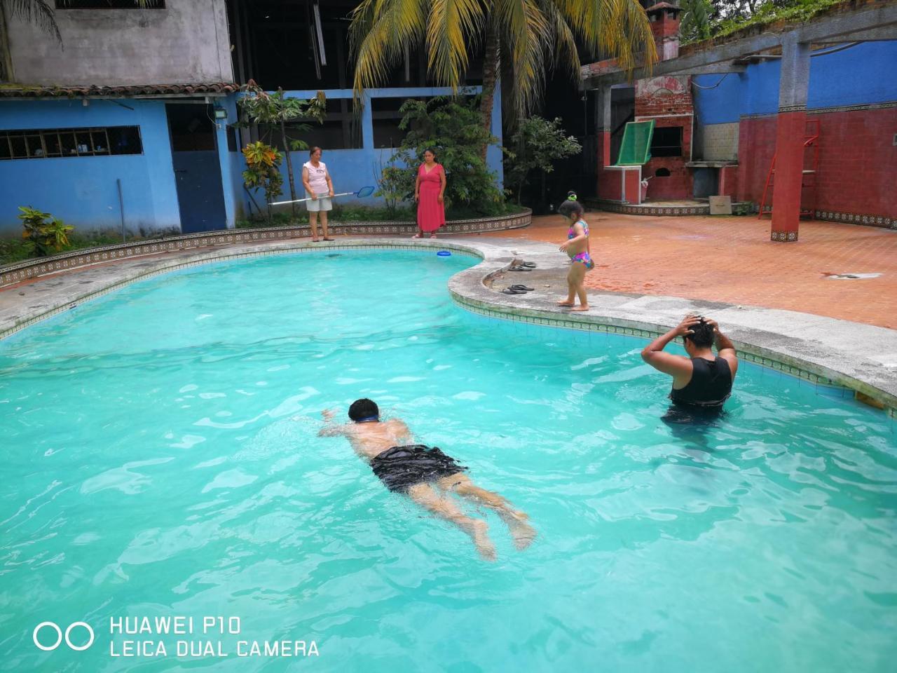 Poseidon Guest House Iquitos Exterior photo